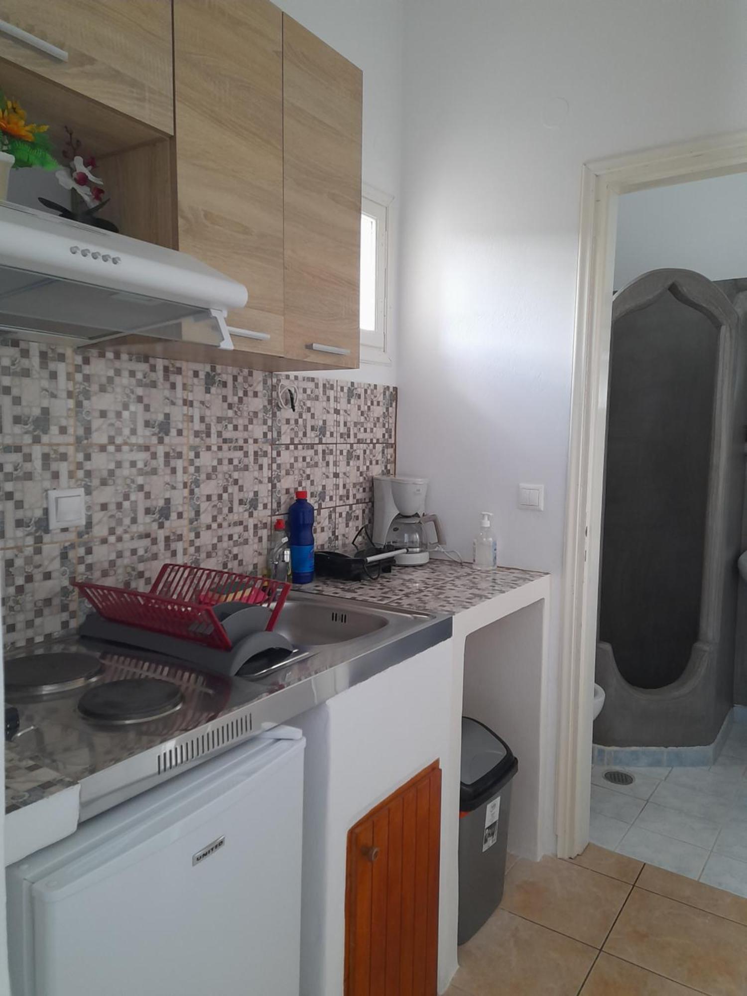 Elzahed Apartments Orza Kímolos Exterior foto